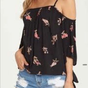 Billabong cold shoulder top